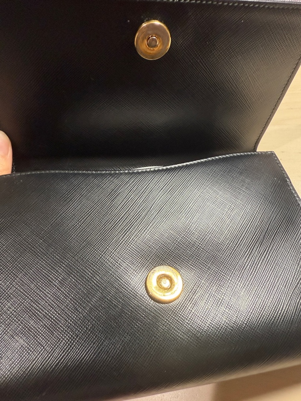 Salvatore Ferragamo Black Leather Crossbody with Gold Chain and Vara Bow - Picture 4 of 4
